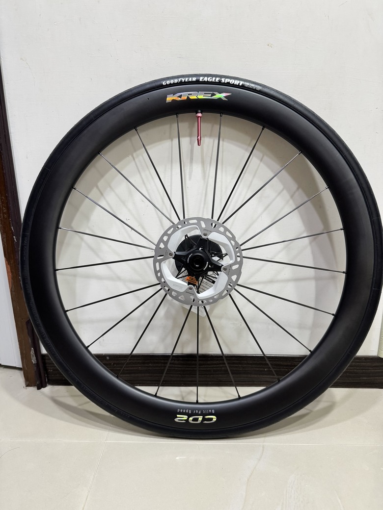 KREX CD2 入門碳纖維輻條輪組開箱