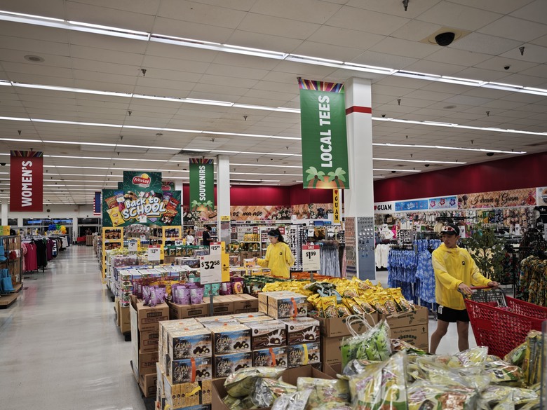 十年未見的五天四夜關島行 - Day2 Eggs n' Thing / Micronesia Mall / Villiage of Donki (全球最大唐吉軻德) / Kmart