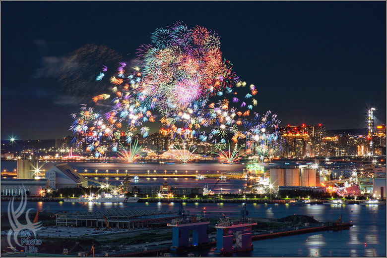 2025淡水漁人碼頭仲夏繽紛樂煙火秀．三部曲《情人之橋》