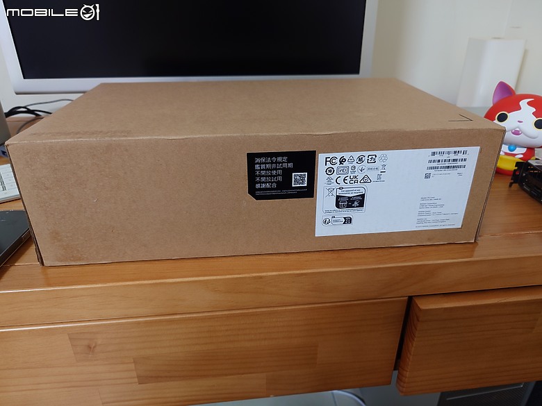 點我看大圖 買了張 仁勳醬 代言的 RTX 5090 顯示卡