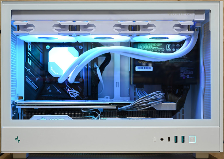 點我看大圖 DEEPCOOL CH260 WH機殼開箱