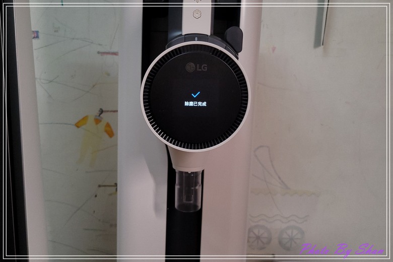 暑假家庭好幫手-LG A9X-Steam 乾濕全能無線吸塵器-All in one一台搞定吸塵、拖地再加自動集塵，真是好神器！！