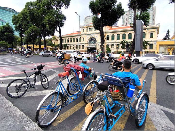 點我看大圖 一路到處晃---越南單車日誌 (渡輪過河、再渡海到「頭頓市」)