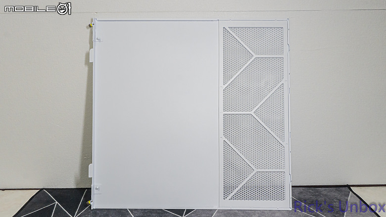 【開箱】高模組化頂級中塔機殼 | CORSAIR FRAME 5000D RS ARGB WHITE