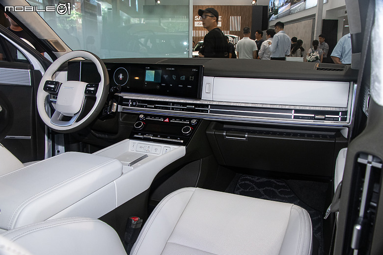 【採訪】Hyundai Santa Fe新增「Calligraphy」旗艦車型,獨享專屬內外標配、售價212.9萬元起!