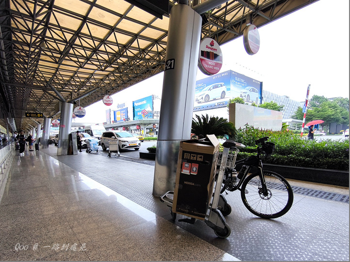 點我看大圖 一路到處晃---越南單車日誌 (渡輪過河、再渡海到「頭頓市」)