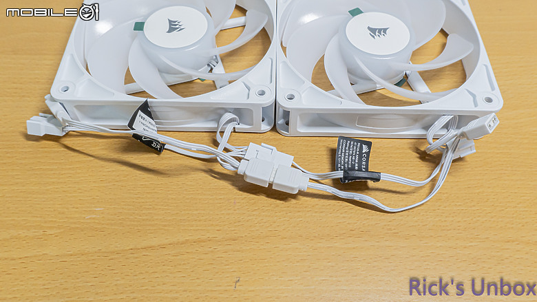 【開箱】海盜船平價短線串接風扇 | CORSAIR RS120-R ARGB PWM WHITE