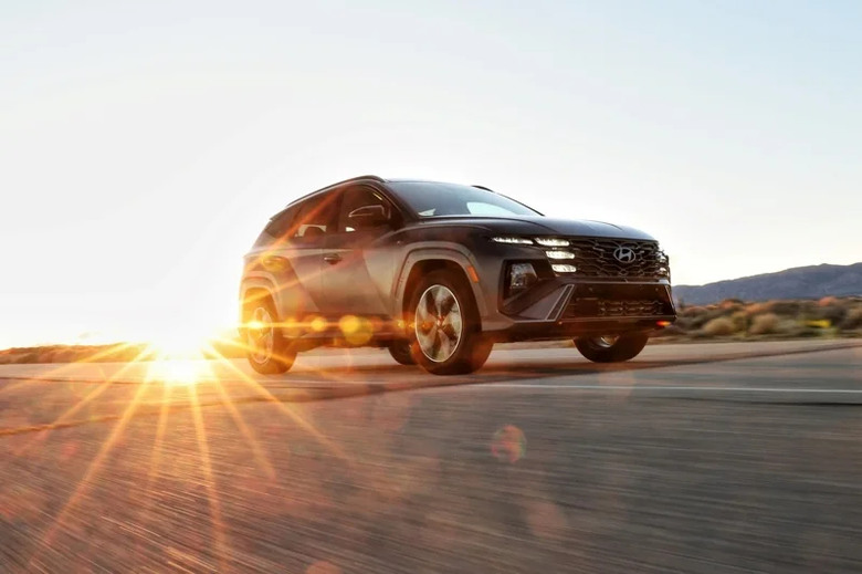 RAV4 GR Sport直接對手來了?Hyundai擬推Tucson N,複合動力上推三百匹馬力!