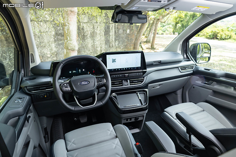 Ford Tourneo Custom 福特旅行家長途試駕｜化身包車司機，來場一日南投小旅行！