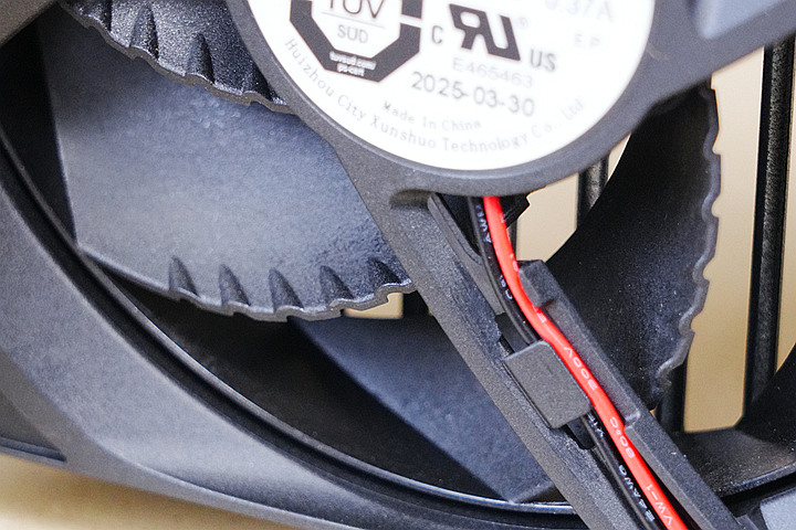(開箱) 穩定,高CP值選擇 Cougar 美洲獅 GR 750W 金牌 ATX 3.1電源供應器 (開箱) 穩定,高CP值選擇 Cougar 美洲獅 GR 750W 金牌 ATX 3.1電源供應器