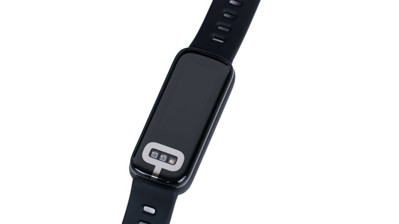 「心得」ASUS VivoWatch 6 AERO - 市面最平價的醫材認證血壓手環？