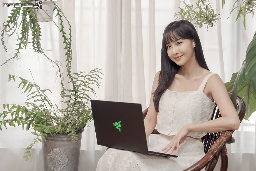 Razer Blade 14 2025 測試報告｜真・輕薄強效的靈刃電競