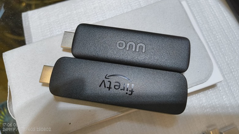 Walmart onn. Full HD Streaming Device 電視棒