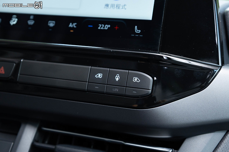 Ford Tourneo Custom 福特旅行家長途試駕｜化身包車司機，來場一日南投小旅行！