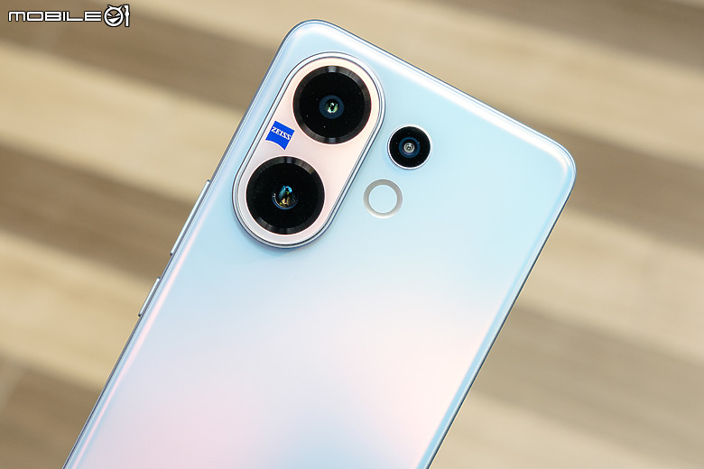 vivo V60台灣發表 望遠鏡頭、大電量通通有!