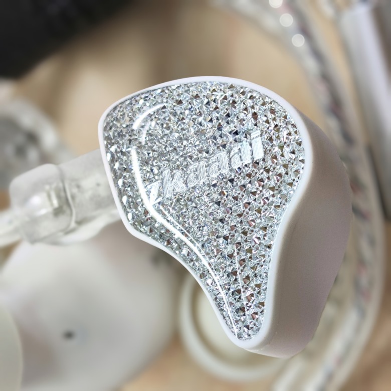《 EarAcoustic Audio Cipher 入耳式耳機 開箱與使用心得 》