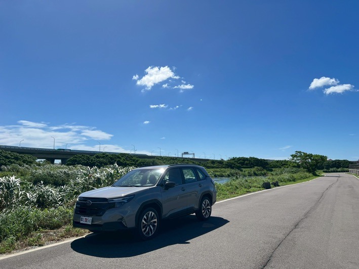 六代森一桶油凸全台灣集滿最多Subaru展間,就我們這車吧?