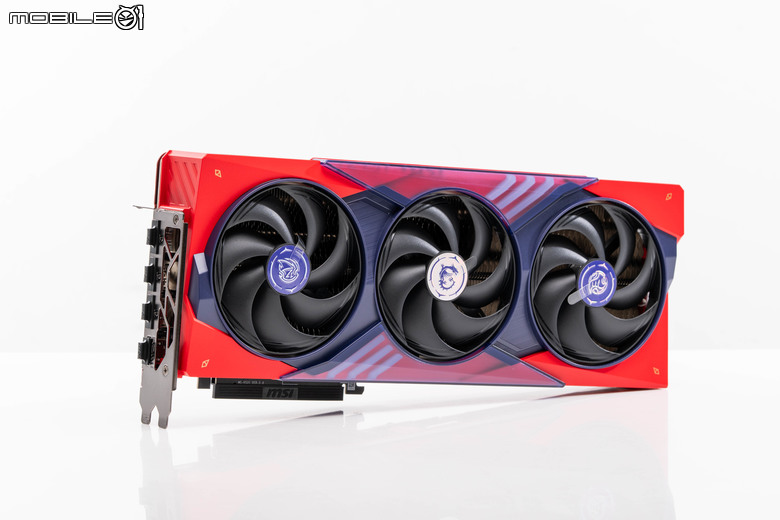 微星 GeForce RTX 5070 Ti 16G MLG Edition 魔龍姬版本顯示卡開箱 以獨特艷紅設計賦予火熱性能