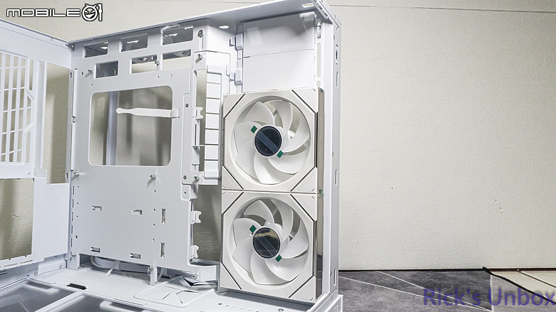 點我看大圖 【開箱】MINI的更全面更有特色 | LIAN LI O11 DYNAMIC MINI V2 WHITE