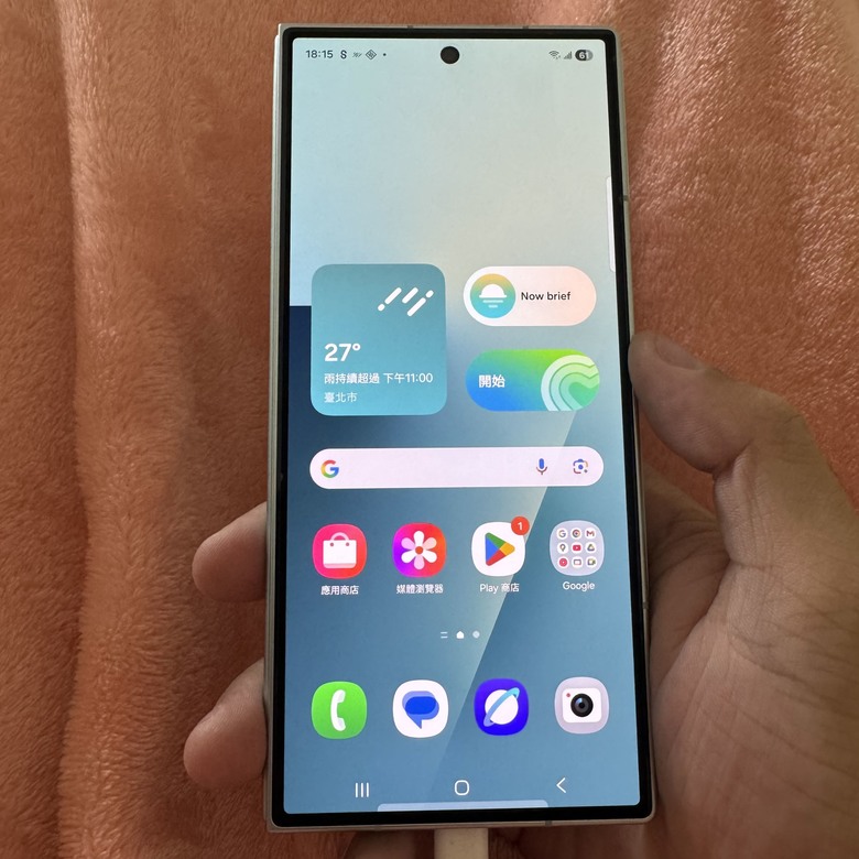 📦【開箱】SAMSUNG Galaxy Z Fold 7｜山嵐綠｜摺疊未來，掌中展開！