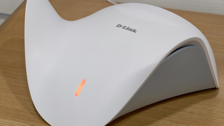 超美型Wi-Fi 7無線路由器，D-Link M95 AQUILA PRO AI開箱試用