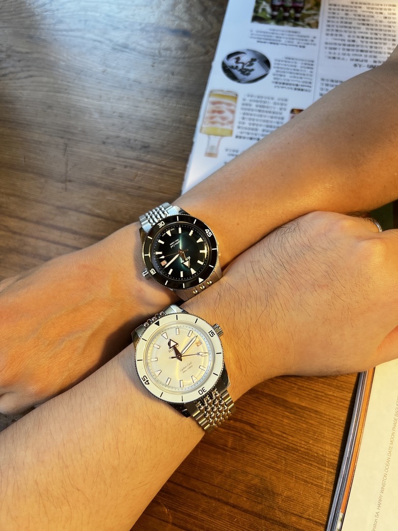 【開箱】女友原本只想看展,結果我七夕提前破產|Rado Captain Cook 39mm 對錶入手記