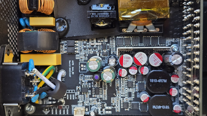 (開箱) 穩定,高CP值選擇 Cougar 美洲獅 GR 750W 金牌 ATX 3.1電源供應器 (開箱) 穩定,高CP值選擇 Cougar 美洲獅 GR 750W 金牌 ATX 3.1電源供應器