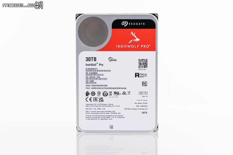 Seagate Ironwolf Pro 30TB NAS 硬碟開箱實測 老司機的火力庫再升級