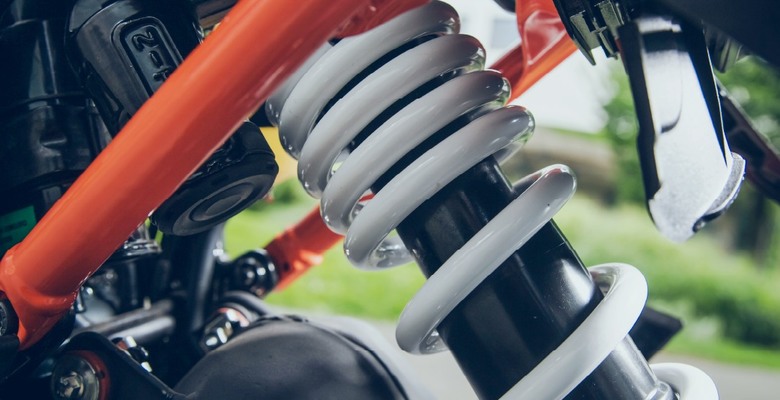 【海外快訊】KTM DUKE 160印度發表售價184,000盧比折合新台幣約63,000元!!全新引擎還有標配前後WP避震器。