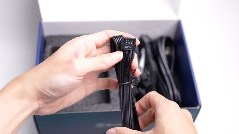 組一台已經準備好鬼轉 GTA 6 遊戲主機的偽 ITX 家用伺服器！
