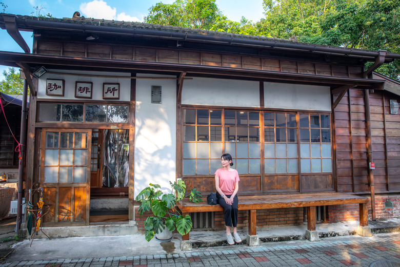 點我看大圖 蓋婭莊園、丸聚星球、老楊方塊酥觀光工廠、永光故事屋、蕭老師火雞肉飯 景點美食一次打包