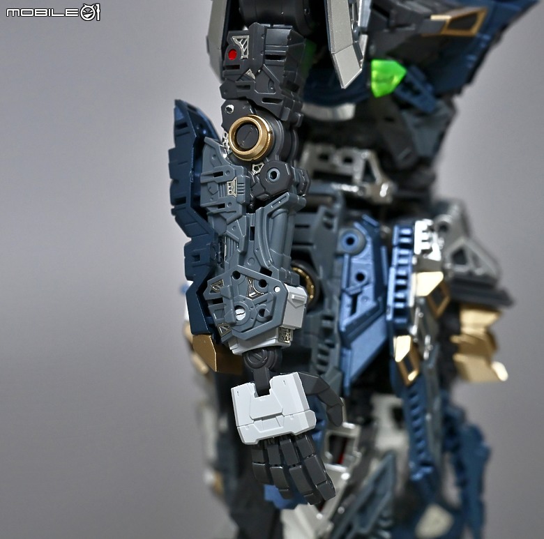 【來自Ｍobil01板友的贈禮 】兌現小惡魔板友的承諾 1/72 愛因塔天幕 組裝模型 EINTA SKY DEEFENDER