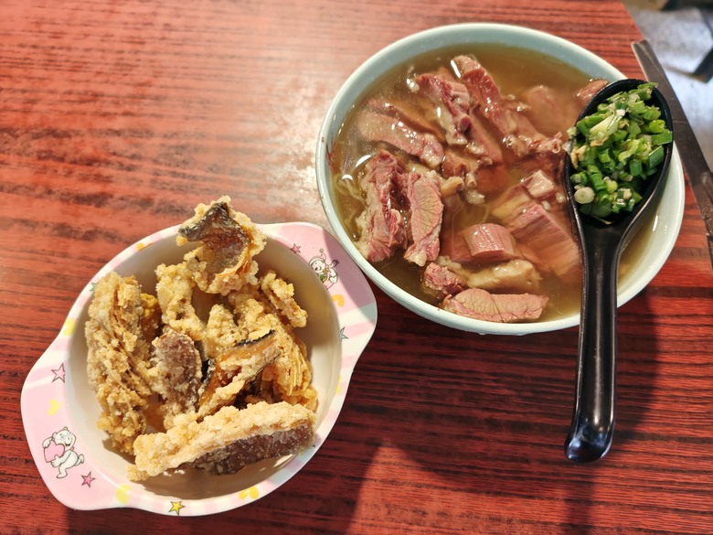 點我看大圖 帶著R10出門走走~意外的香江旅行初體驗