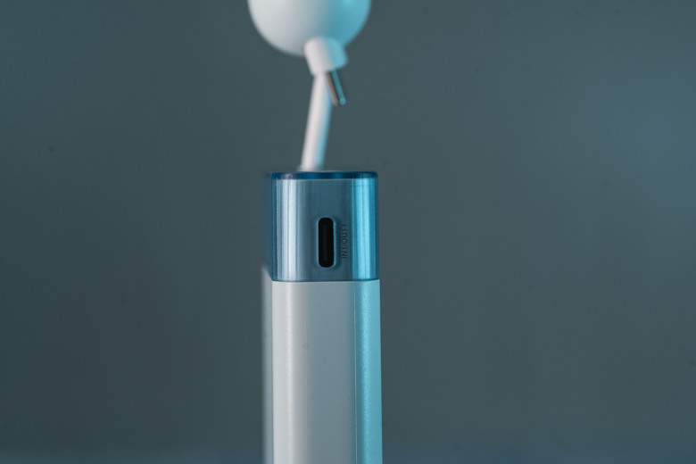 【開箱測試】OPPO 22.5W能量果凍快充行動電源 10000mah 外觀亮眼 適合蘋果用戶