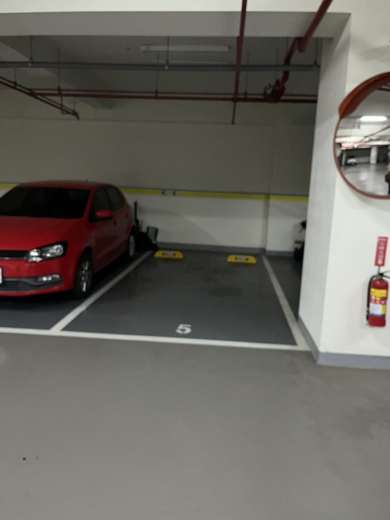 請問這車位好嗎？