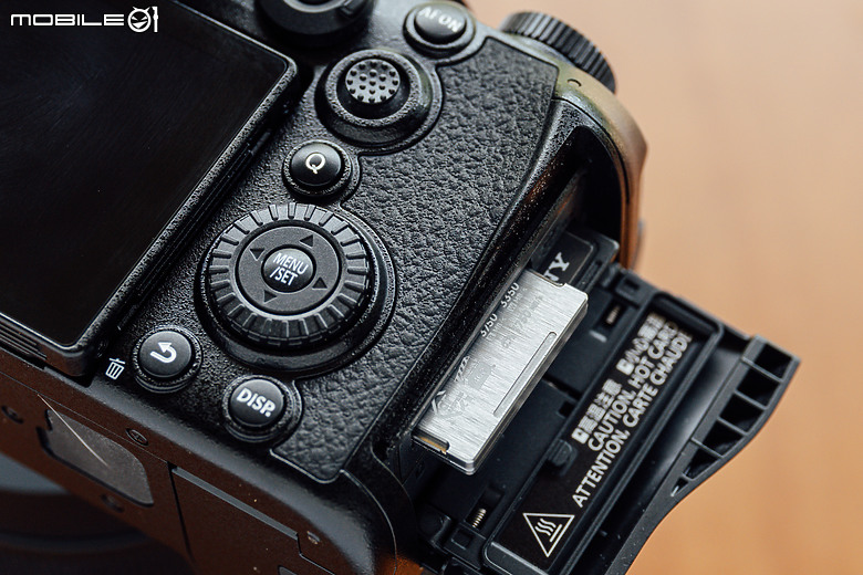 Panasonic Lumix S1M2 / S1M2E 評測報告｜影像核心大躍進、挑戰 70fps 連拍極限！