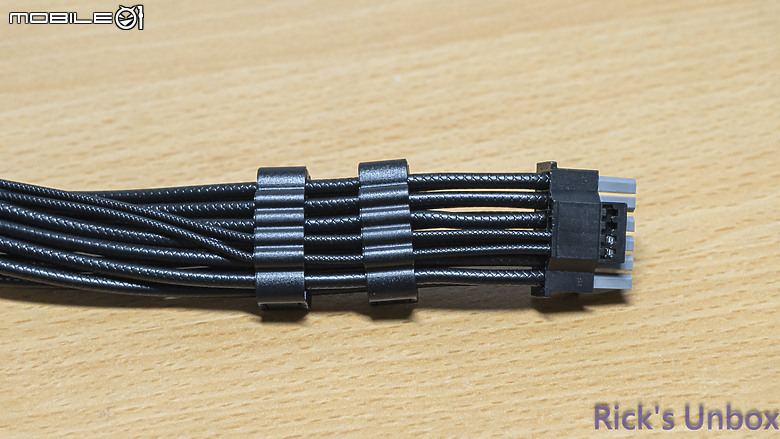 【開箱】海盜船旗艦白金電源升級 | CORSAIR HX1200i PLATINUM