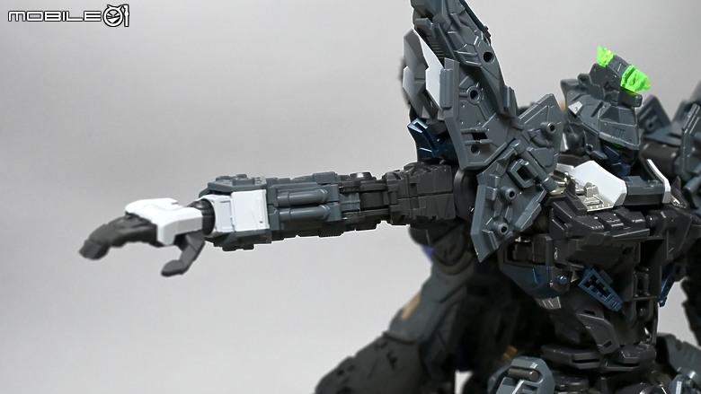 【來自Ｍobil01板友的贈禮 】兌現小惡魔板友的承諾 1/72 愛因塔天幕 組裝模型 EINTA SKY DEEFENDER