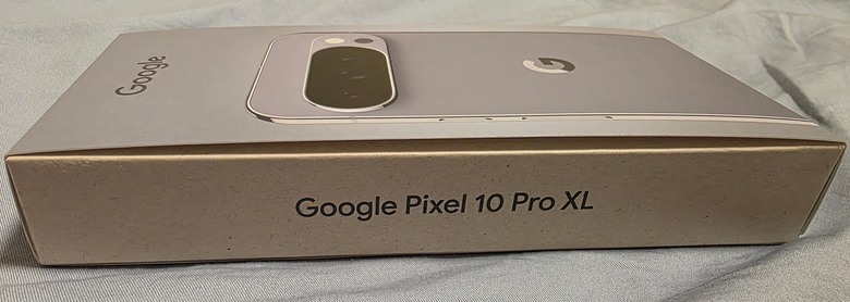 Pixel 10 Pro XL 月岩灰開箱