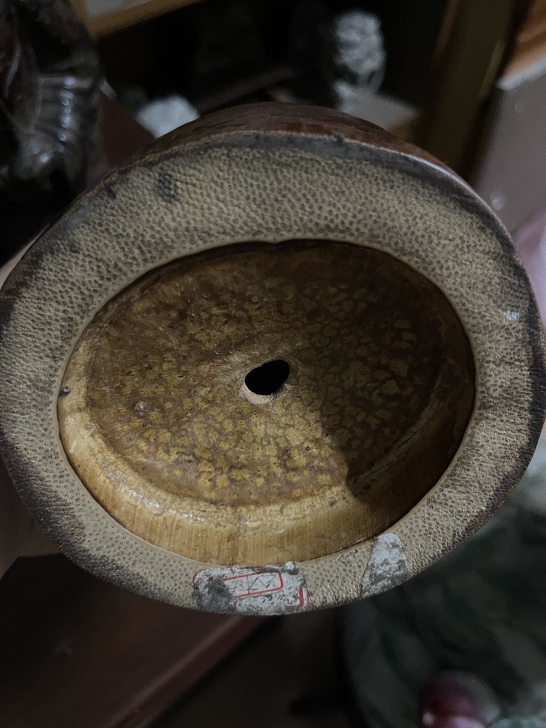 請問這是竹根雕嗎？