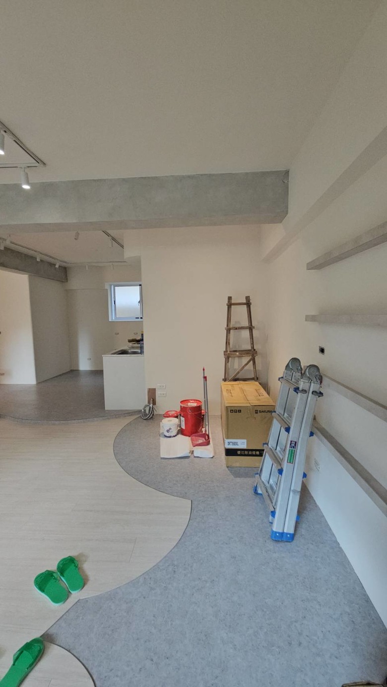 開箱文---清透明亮的40年老公寓翻新-重軟裝輕硬裝(08.05更新到廚具安裝完成)