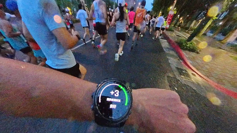 點我看大圖 (映像運動-EP.2世壯運21k路跑篇) 享受一場業餘運動愛好者最接近亞奧運世界規格的半馬,開心破2吧!feat. Garmin Descent MK3i