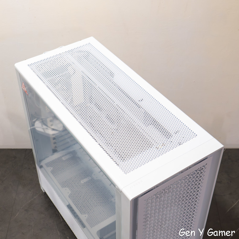 點我看大圖 模組化尬洞洞板!CORSAIR FRAME 5000D RS ARGB