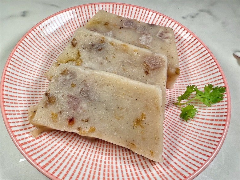 武界手工蘿蔔糕，新鮮食材、山泉水，打造獨特又綿密的口感，送禮自用兩相宜！