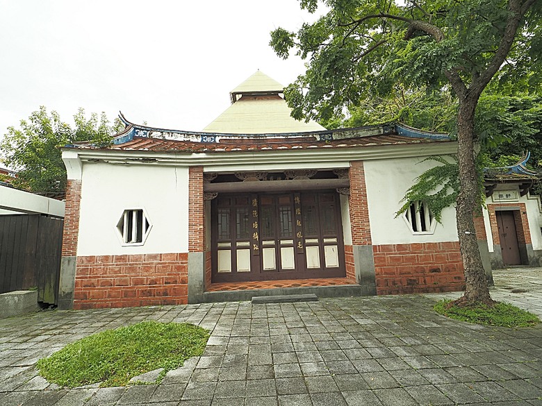 經國七海文化園區、圓山別莊(台北故事館)、臺北市立美術館、圓山自然景觀公園、臨濟護國禪寺 — 臺北市區小旅行之圓山一帶散策篇