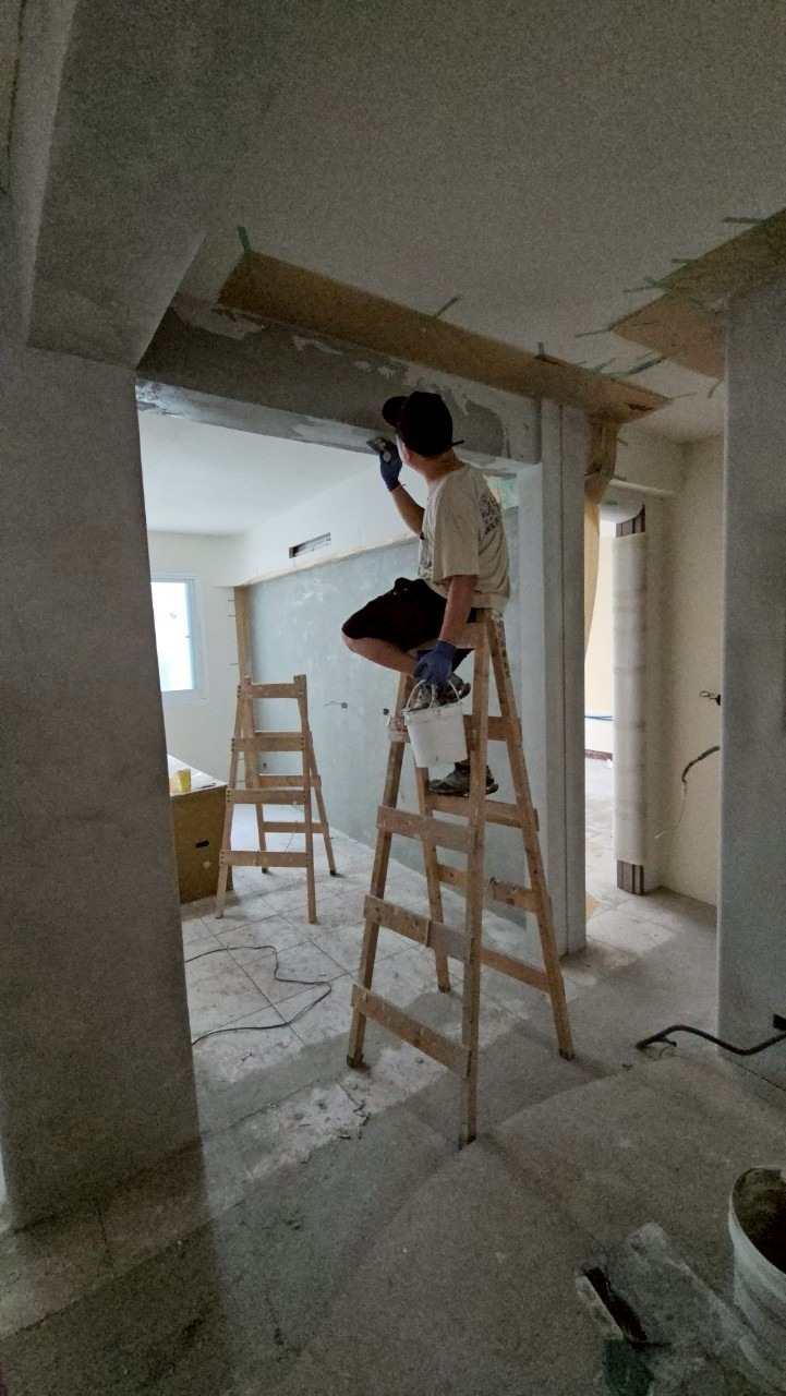 開箱文---清透明亮的40年老公寓翻新-重軟裝輕硬裝(08.05更新到廚具安裝完成)