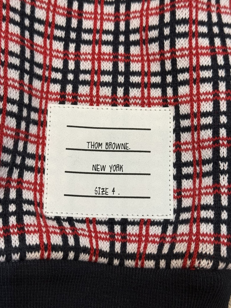 「開箱」Thom Browne 踝靴 & 四條槓毛衣 & VERSACE 帽子