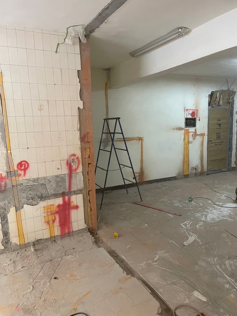 開箱文---清透明亮的40年老公寓翻新-重軟裝輕硬裝(08.05更新到廚具安裝完成)