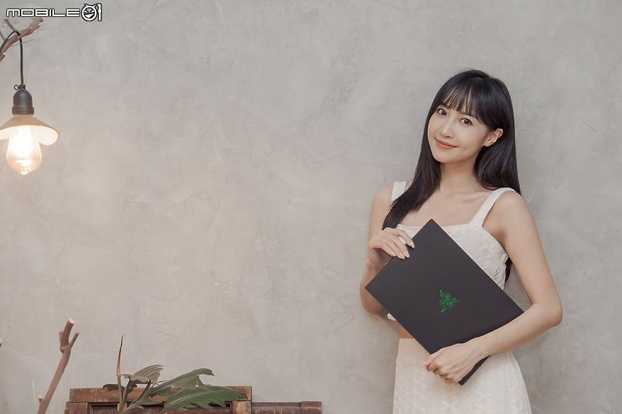 Razer Blade 14 2025 測試報告｜真・輕薄強效的靈刃電競