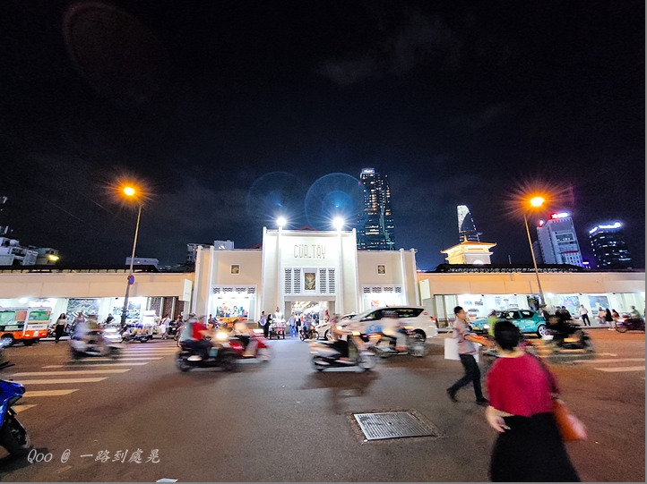 點我看大圖 一路到處晃---越南單車日誌 (渡輪過河、再渡海到「頭頓市」)
